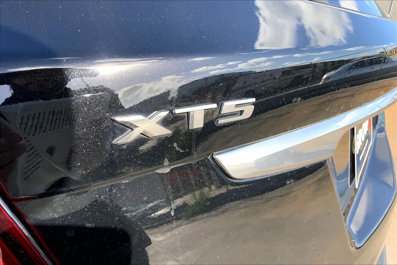 Used 2023 Stellar Black Metallic Cadillac FWD Premium Luxury image 31