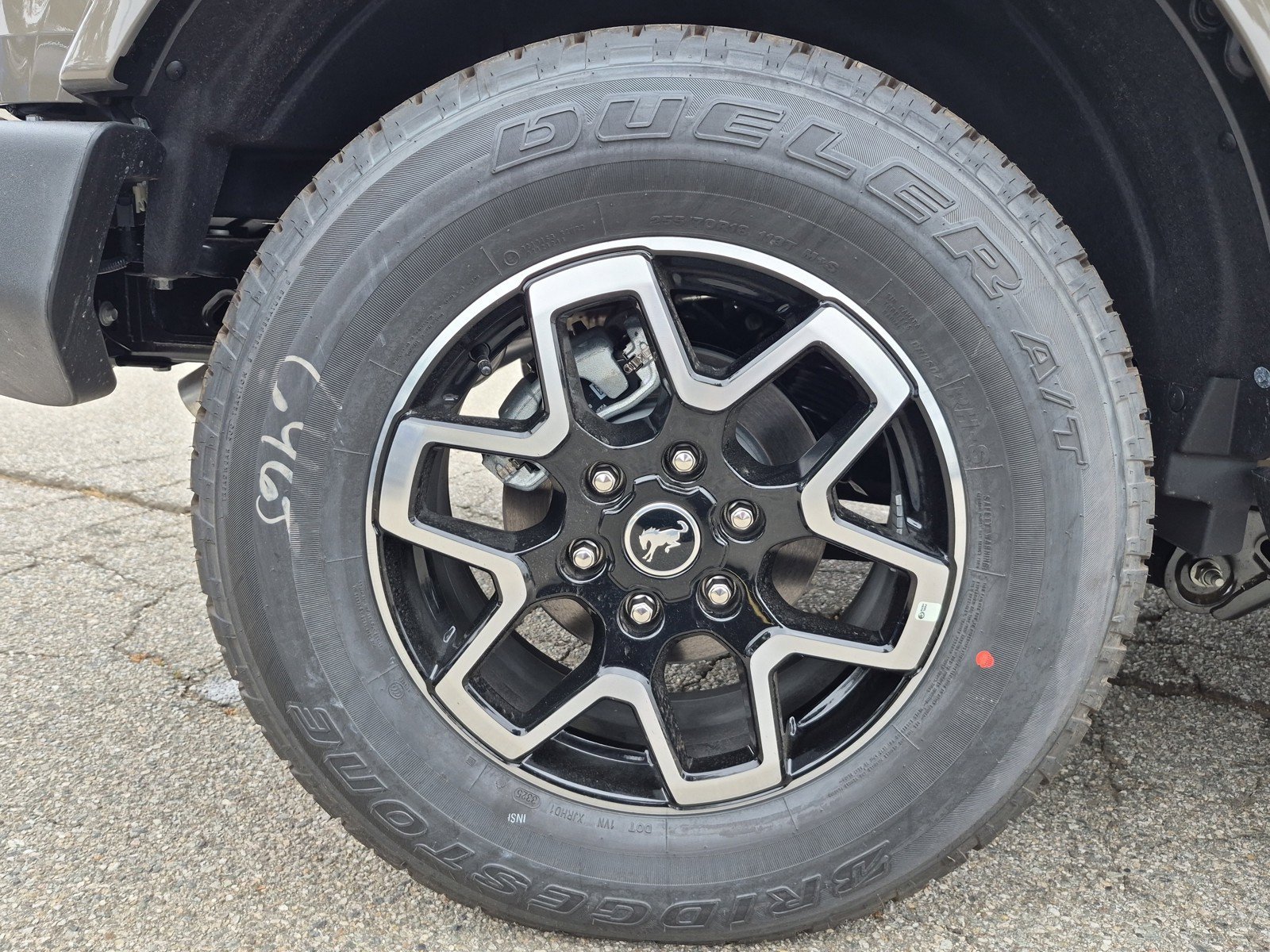 New 2025 Marsh Gray Ford Outer Banks® image 27