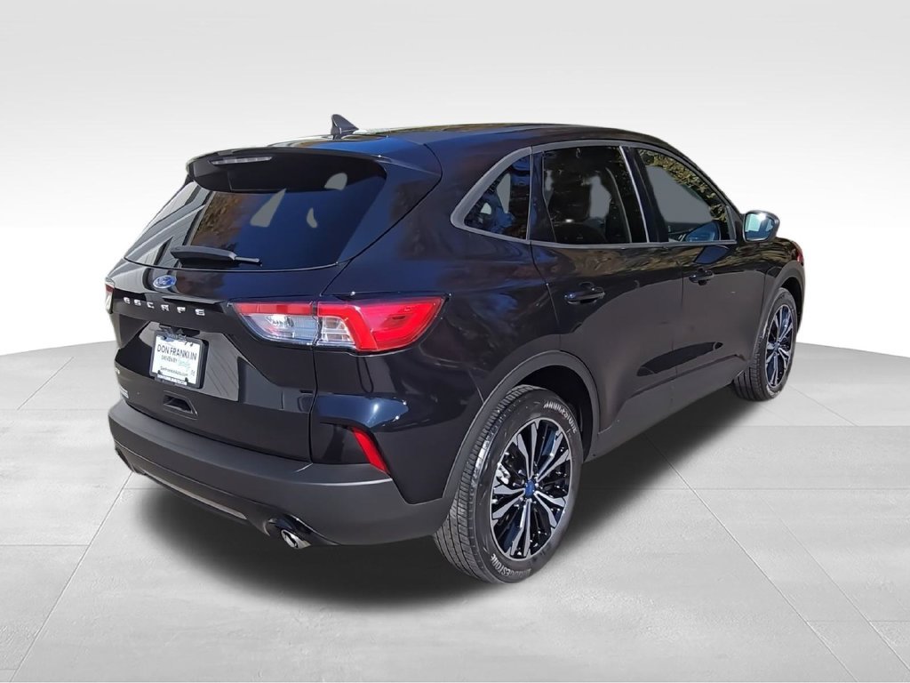 Used 2021 Black Ford SE image 8