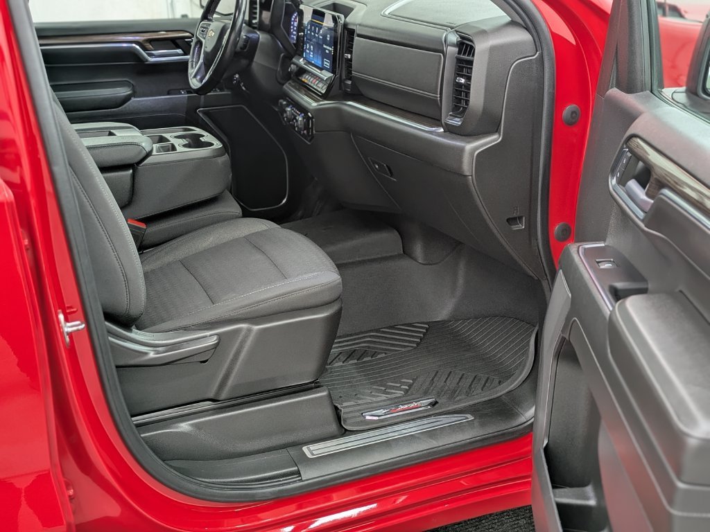 2022 Chevrolet Silverado 1500 LT - Photo 21
