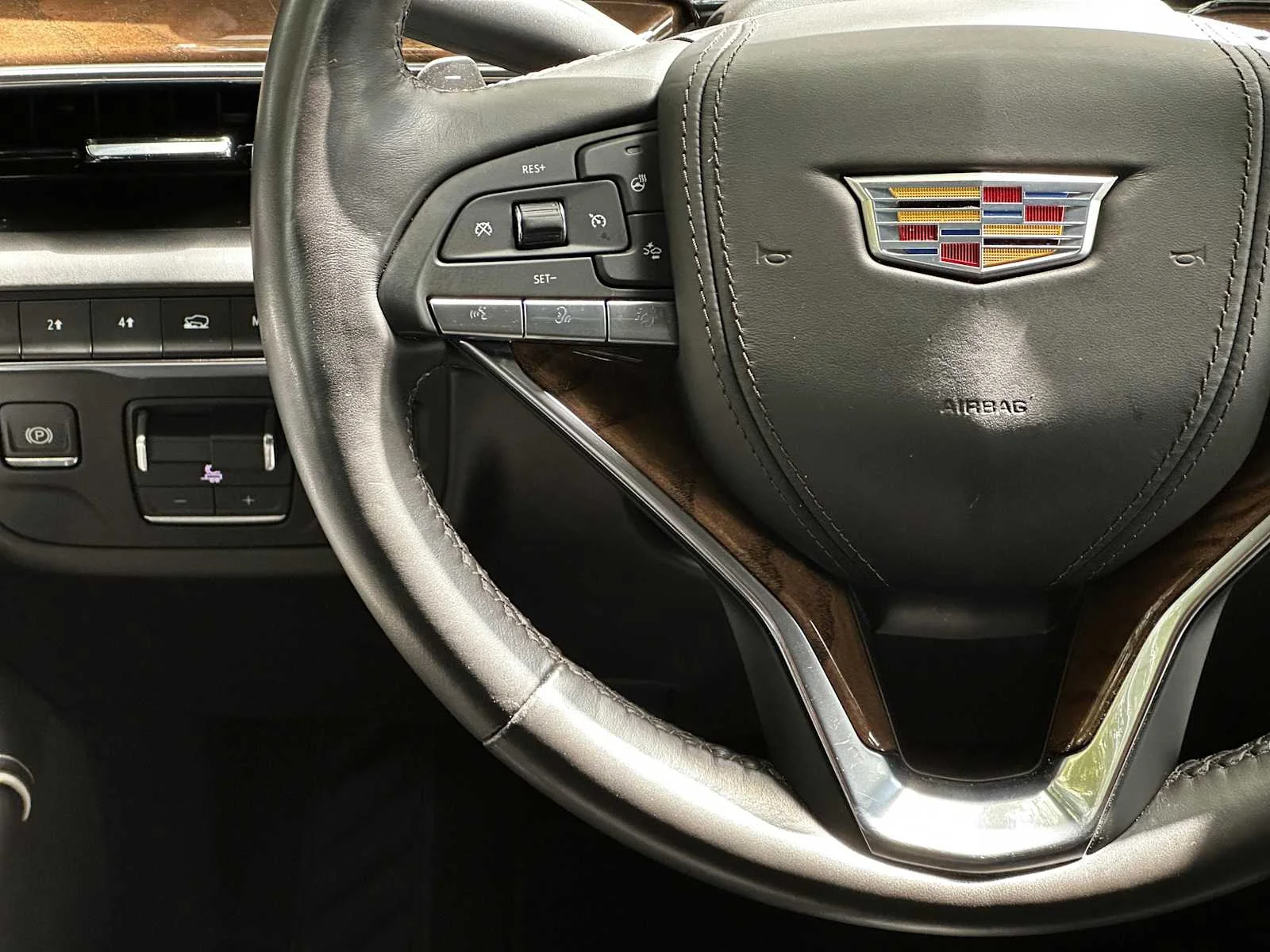 Certified Used 2024 Black Raven Cadillac Sport Platinum image 21