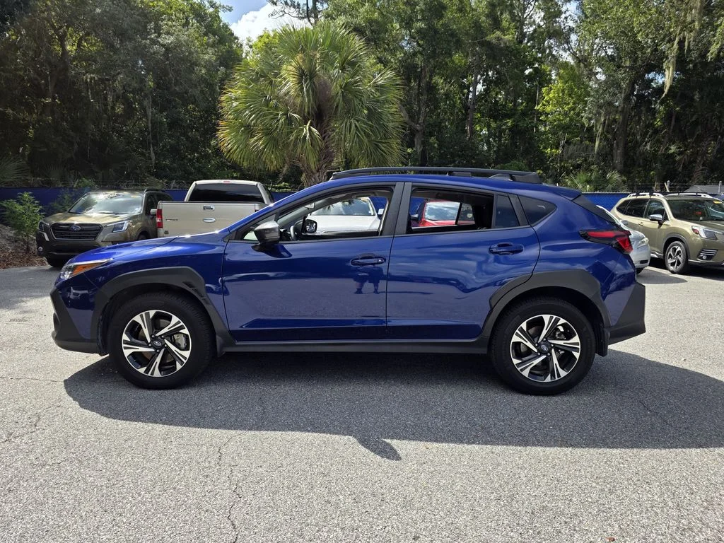Used 2024 Blue Subaru Premium image 5