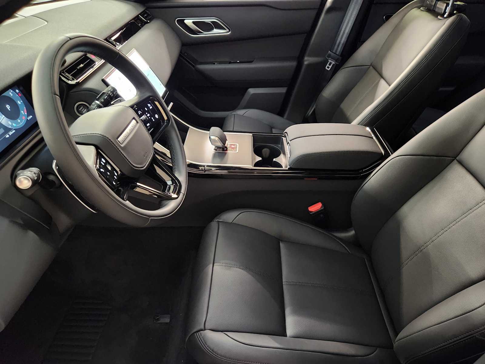 New 2026 Fuji White Land Rover S image 14
