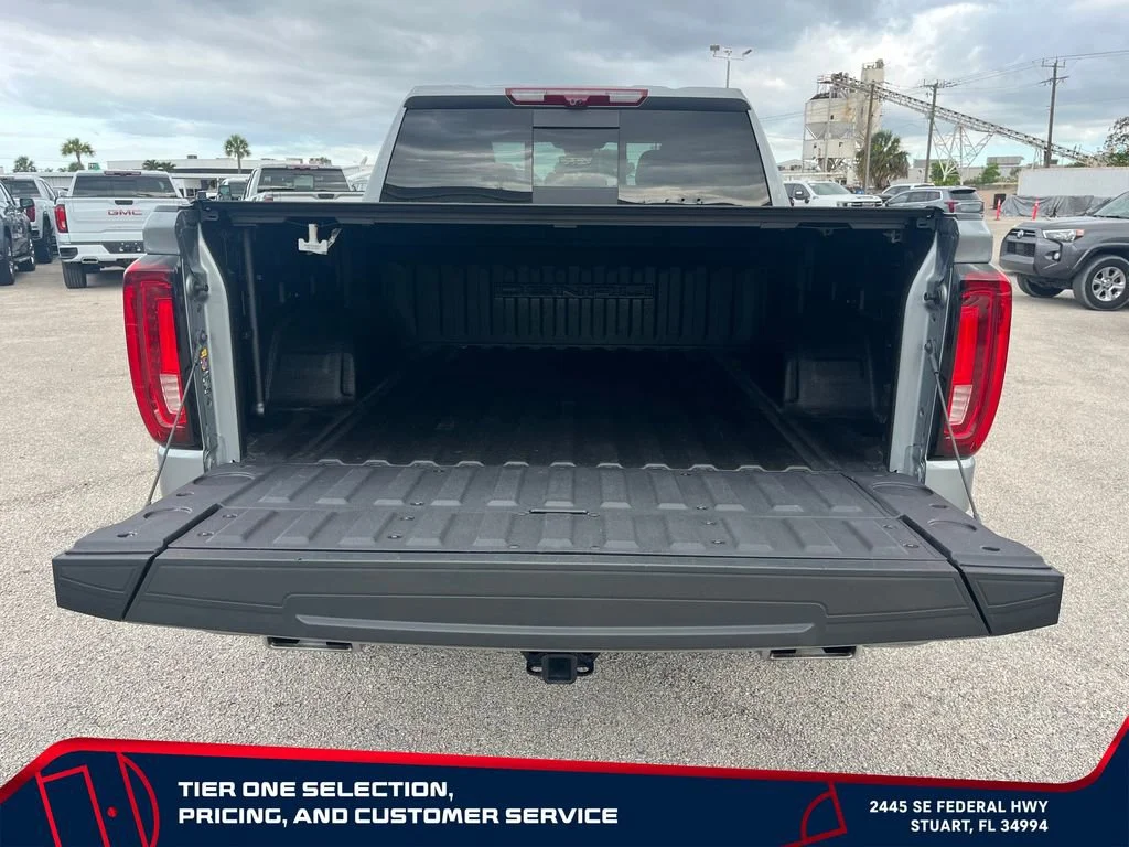 Used 2024 Sterling Metallic GMC Denali image 10