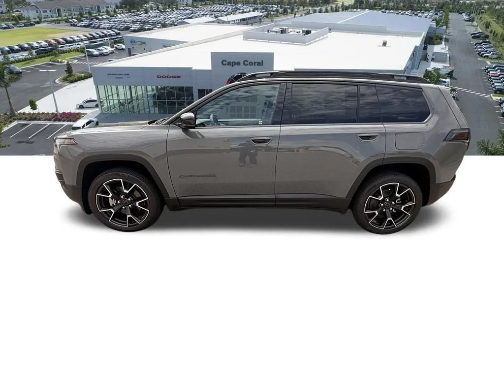 New 2026 Sting-Gray Clear-Coat Exterior Paint Jeep Overland image 8