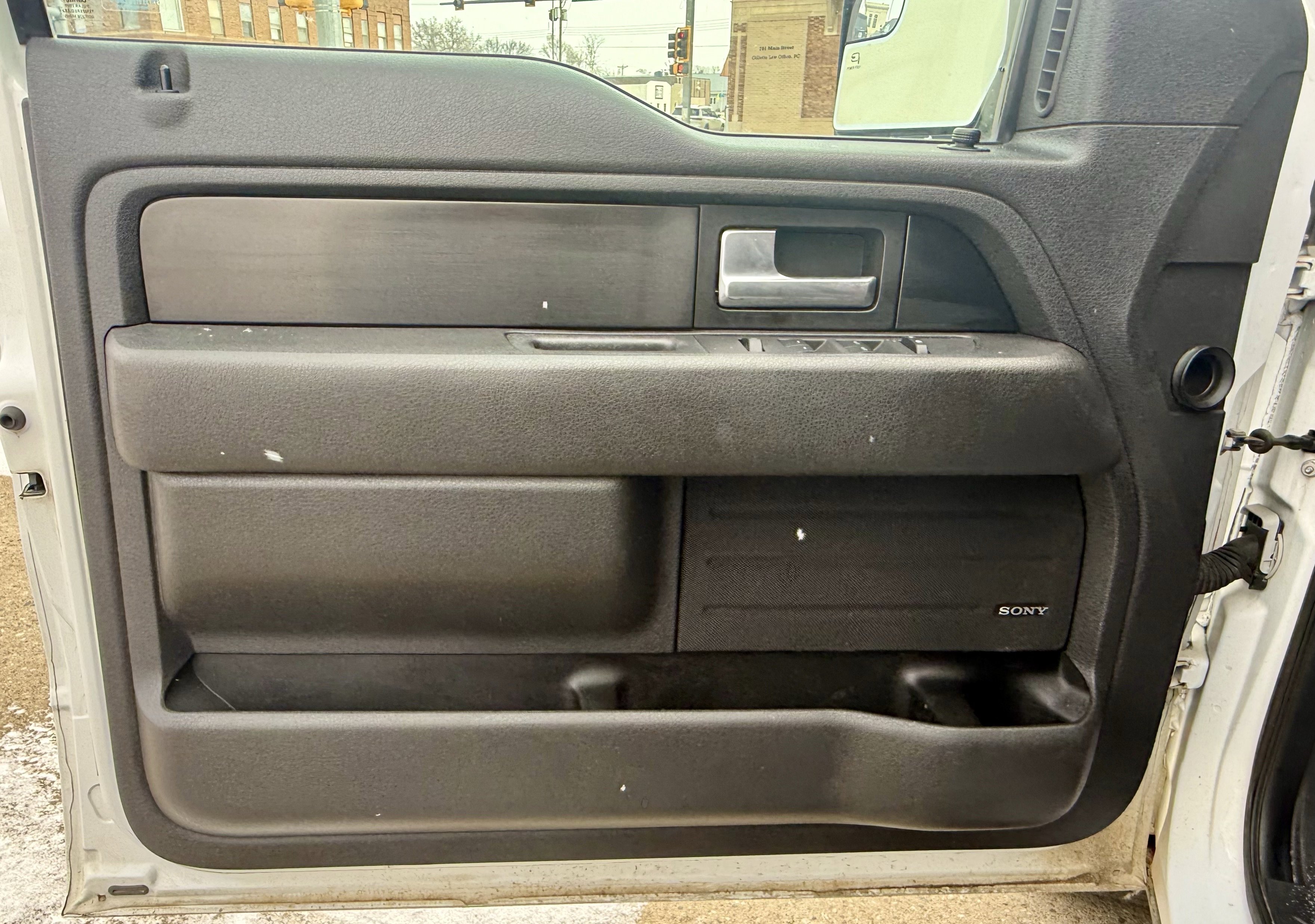 Used 2014 White Ford FX4 image 9