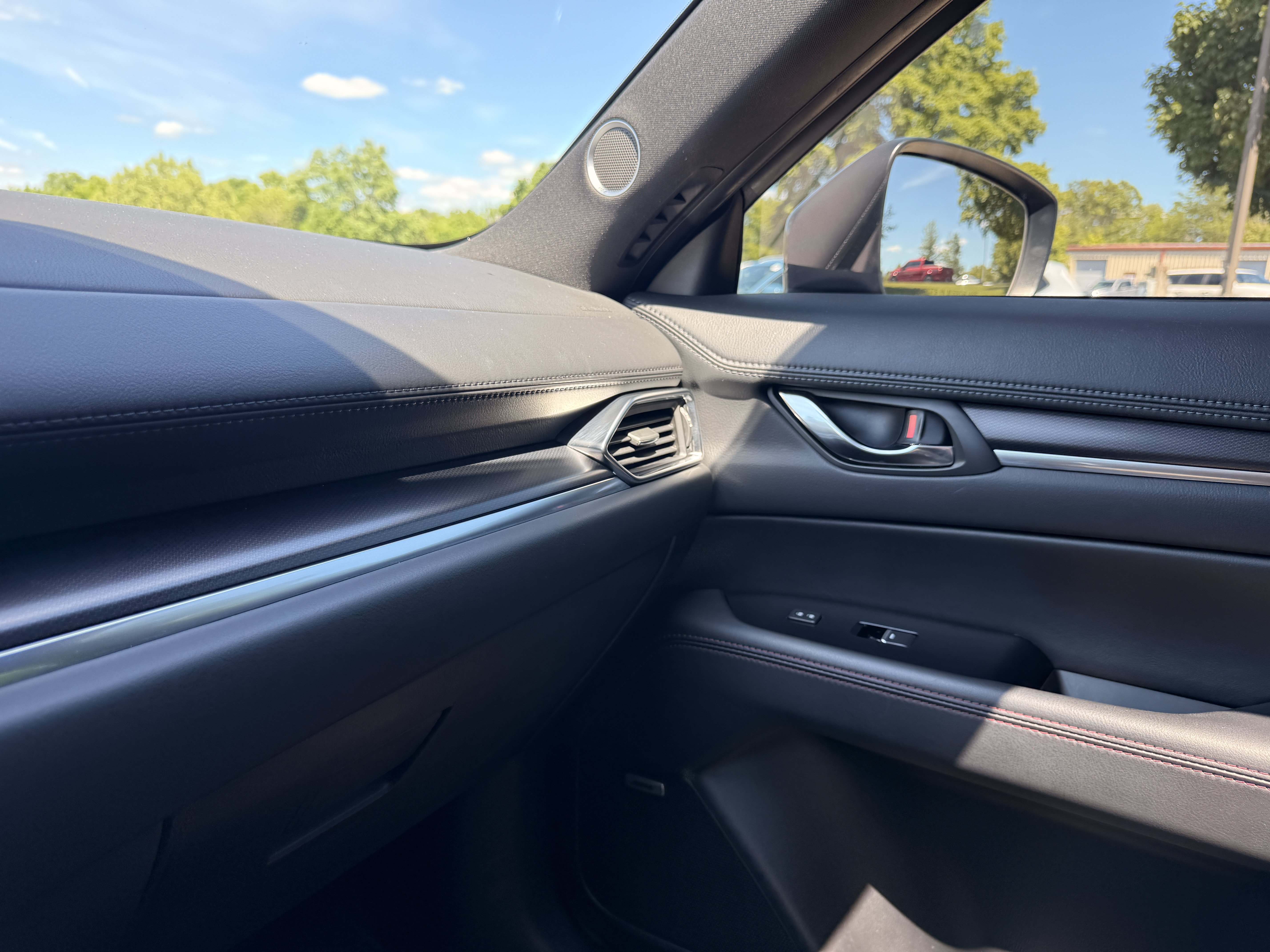 Used 2022 Deep Crystal Blue Mica Mazda 2.5 Turbo image 32