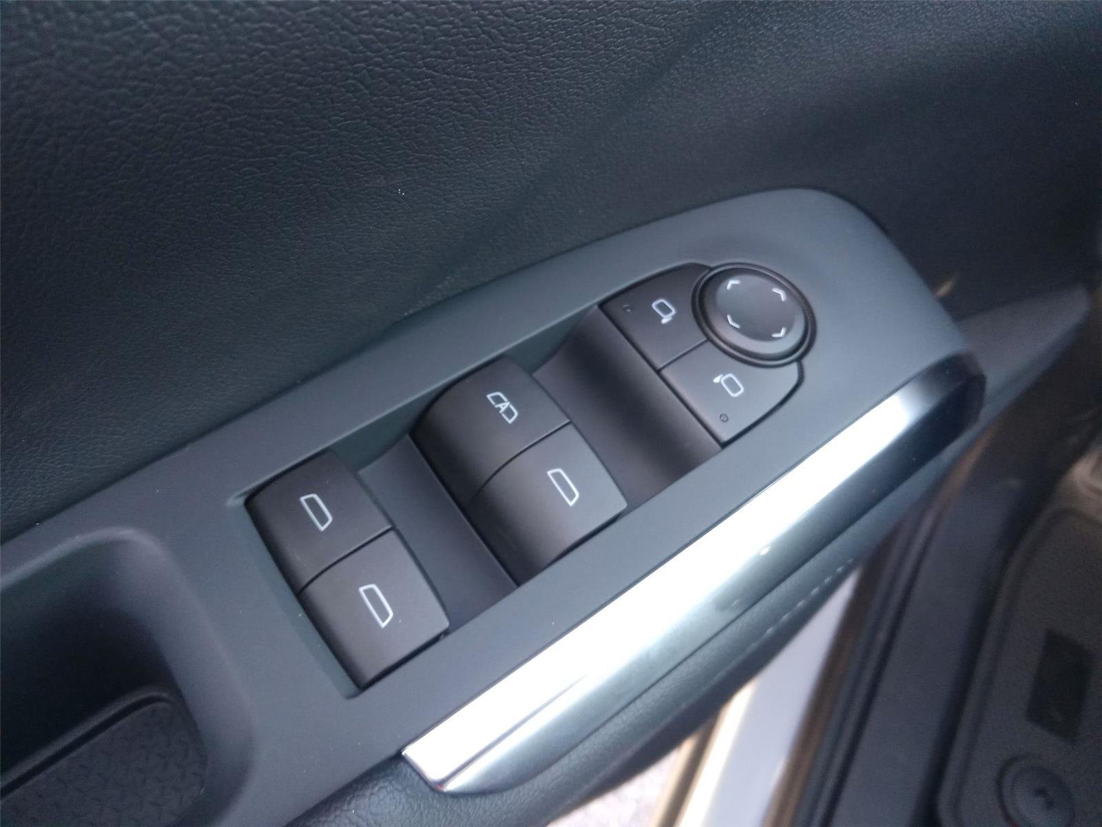 2026 Chevrolet Traverse LT - Photo 14