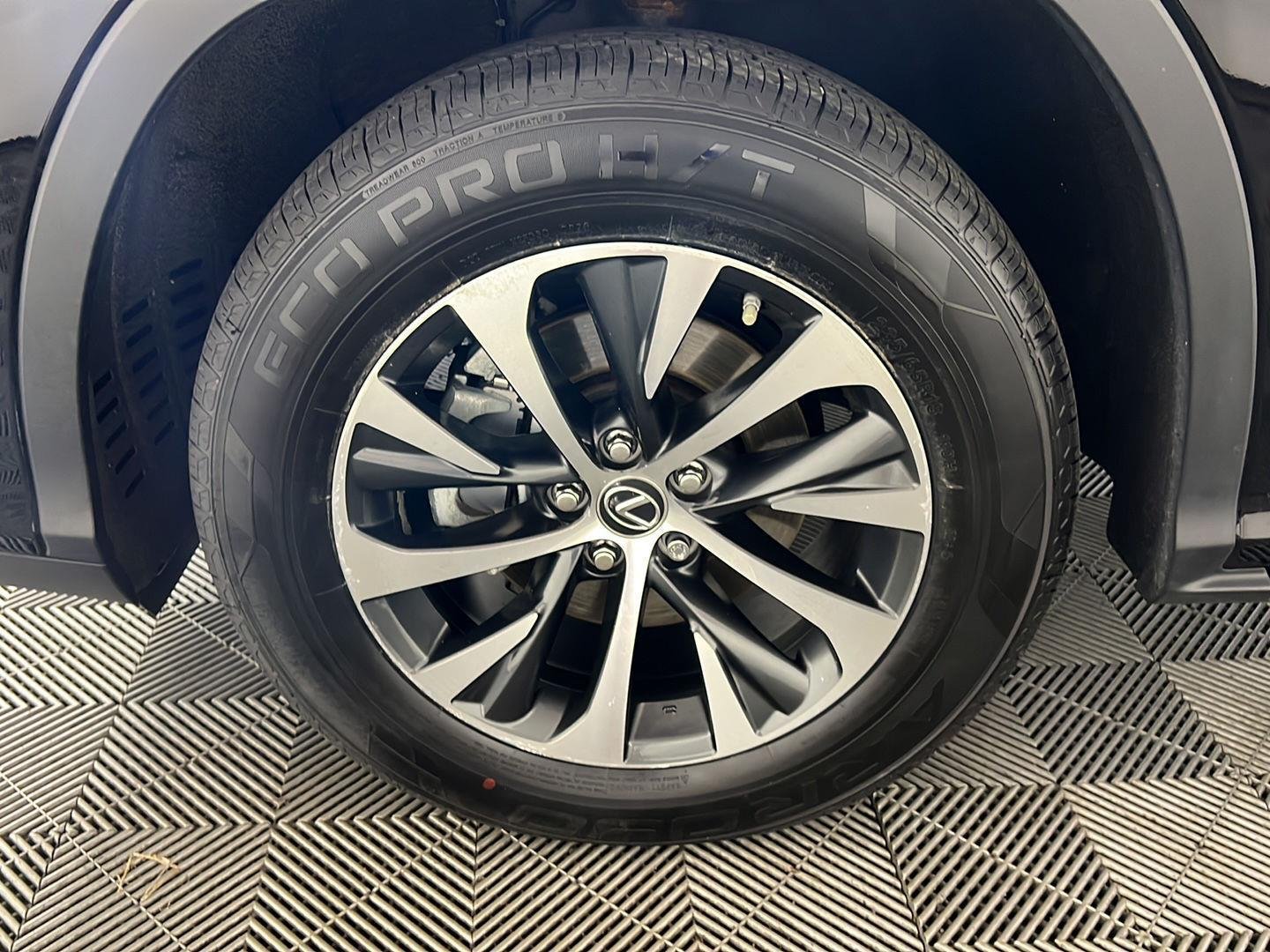 Used 2021  Lexus RX 350 image 14