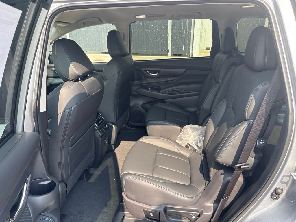 New 2026 ICE SILVER METALLIC Subaru Premium 7-Passenger image 12