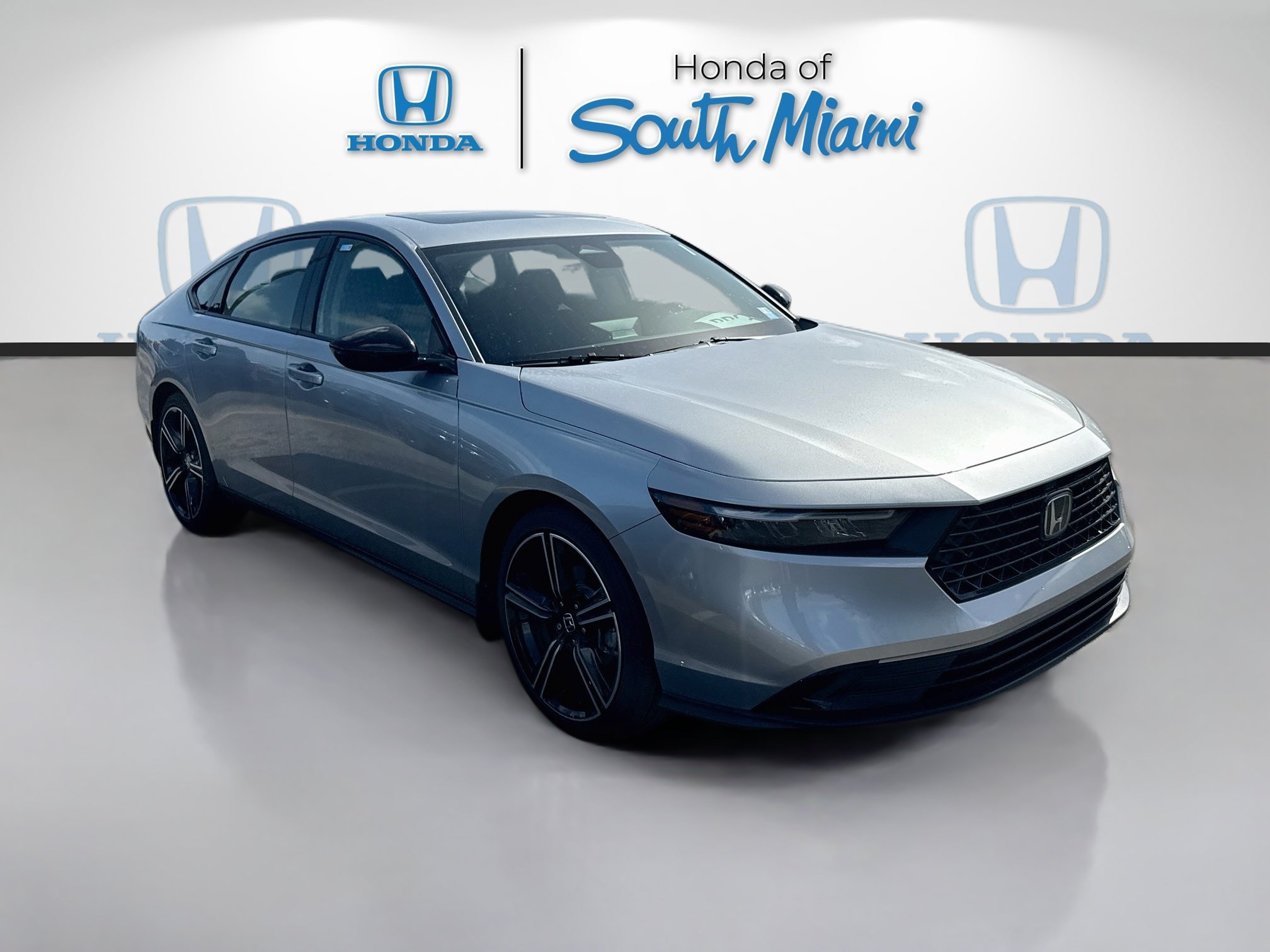 New 2026 Solar Silver Metallic Honda SE image 1