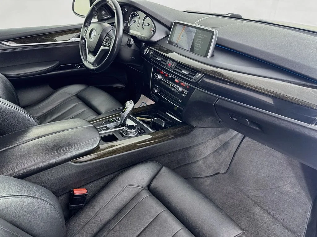 Used 2014 Mineral Silver Metallic BMW xDrive35i image 37