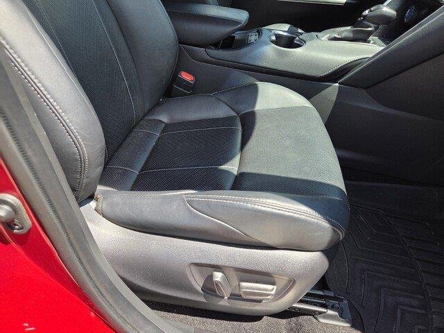 Used 2021 Ruby Flare Pearl Toyota XLE image 27