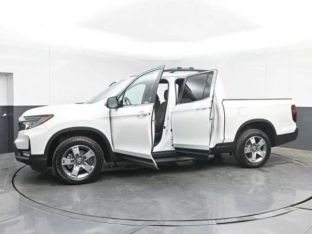New 2026 Platinum White Pearl Honda RTL image 55