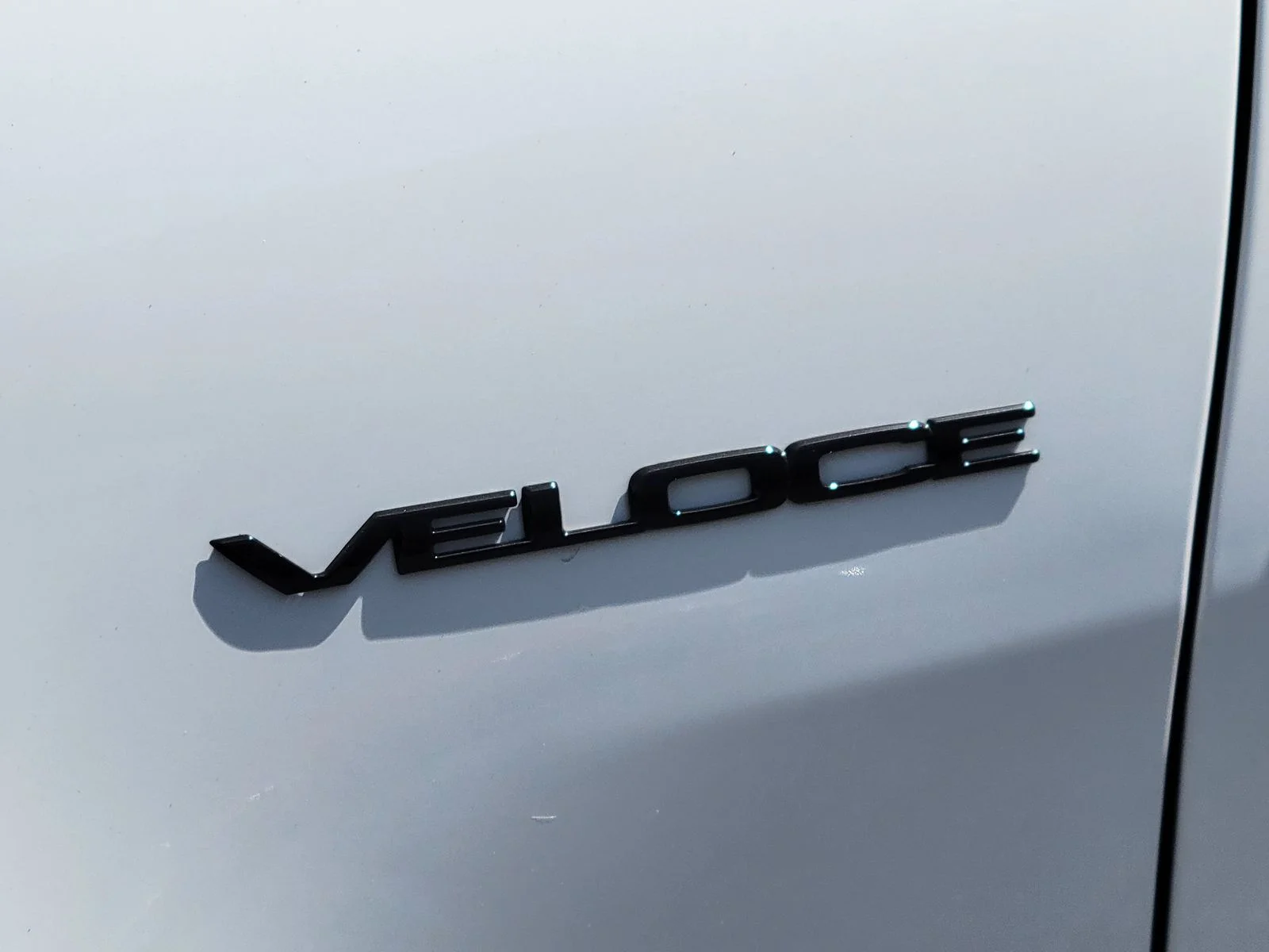 Used 2026 White Alfa Romeo Base image 25