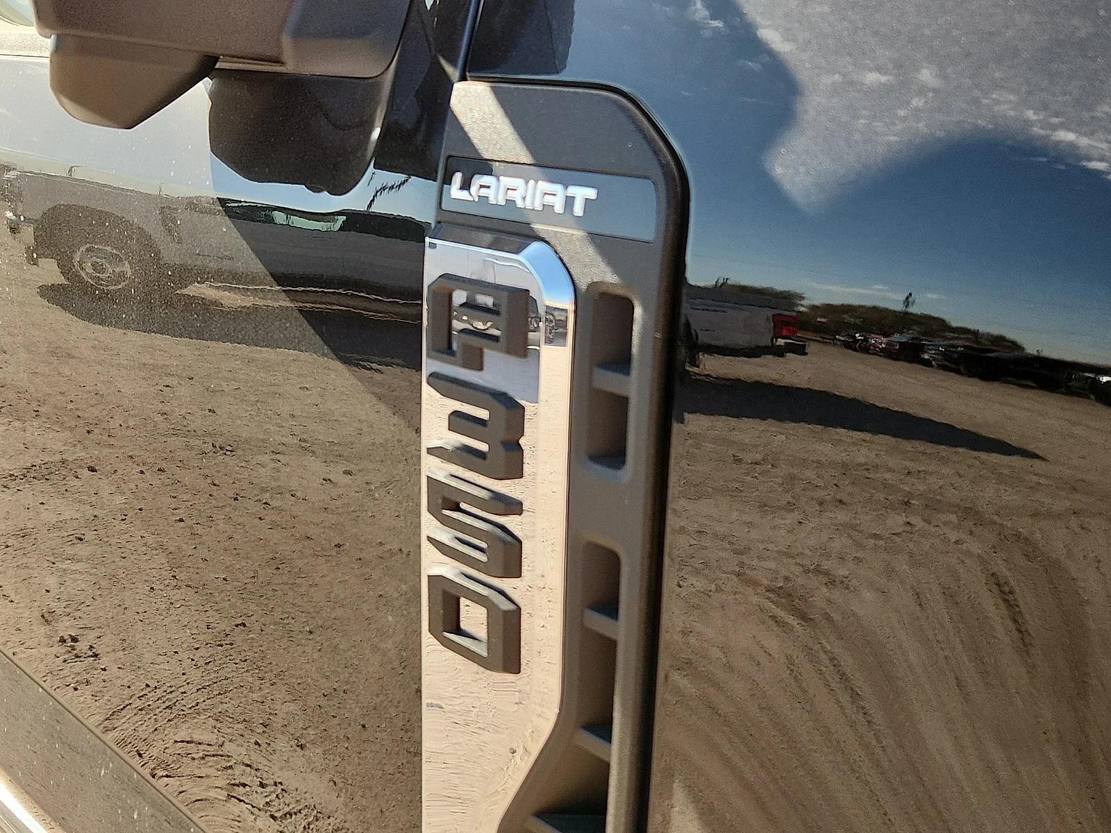 New 2026 Agate Black Metallic Ford Lariat image 10