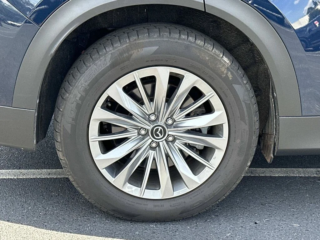 Used 2024 Blue Mazda Preferred image 9