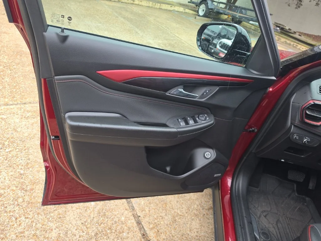 Used 2025 Red Chevrolet RS image 29