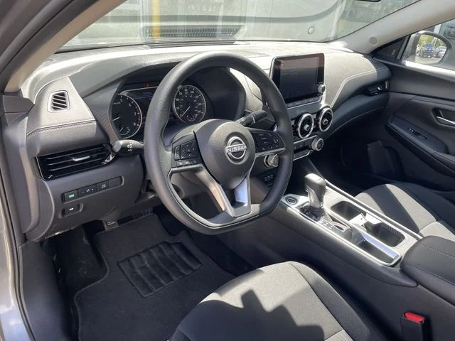 Used 2025 Gray Nissan SV image 18