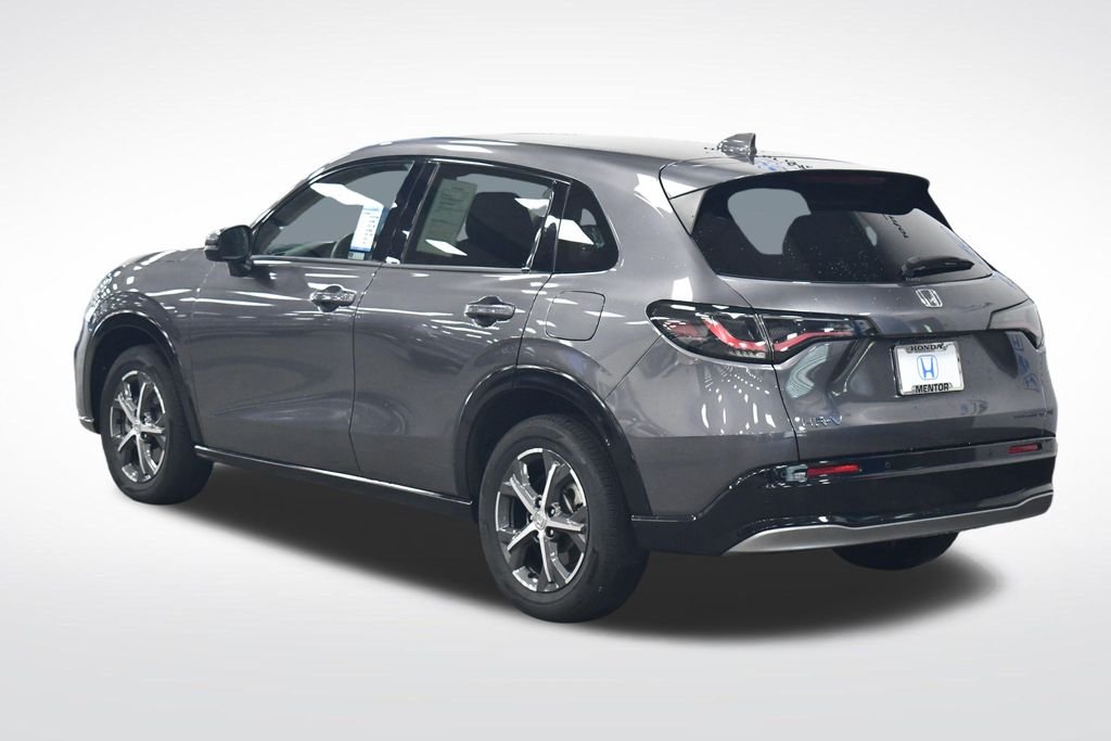 Certified Used 2024 Modern Steel Metallic Honda EX-L image 3