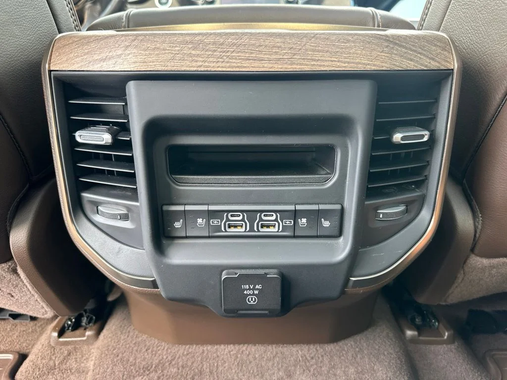 Used 2025 White Ram Limited image 21