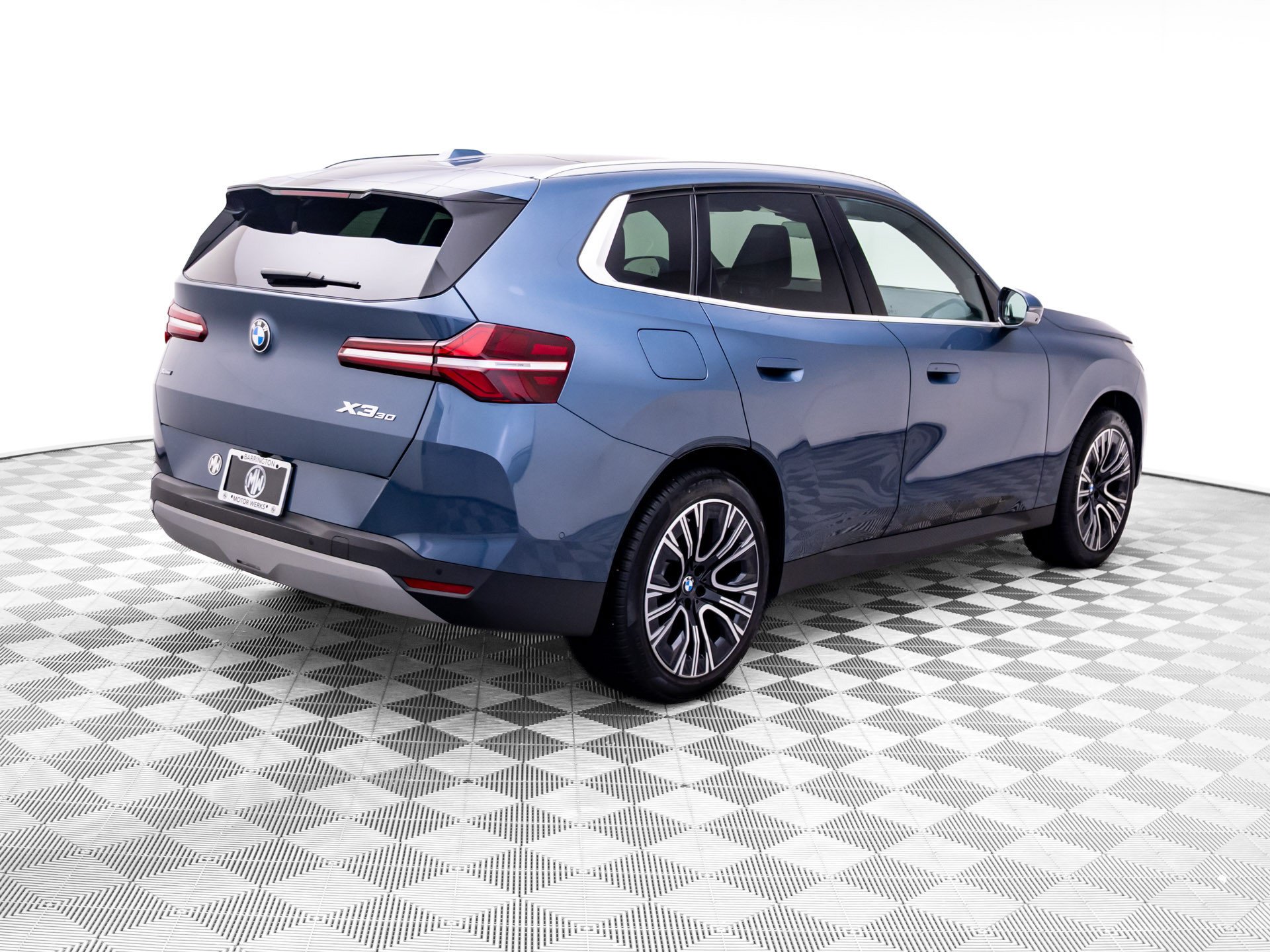 Certified Used 2025 Arctic Race Blue metallic BMW 30 xDrive image 5