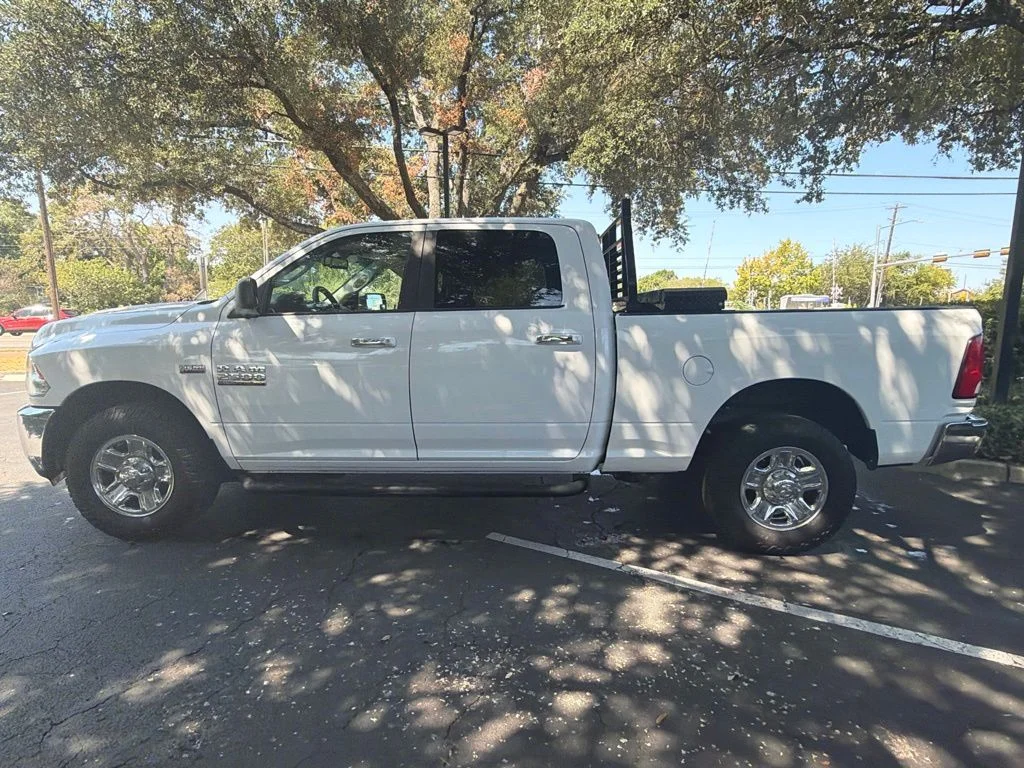 Used 2016 White Ram SLT image 4