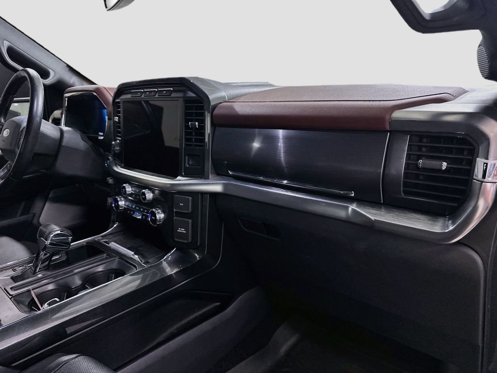 Used 2022 Black Ford Lariat image 29
