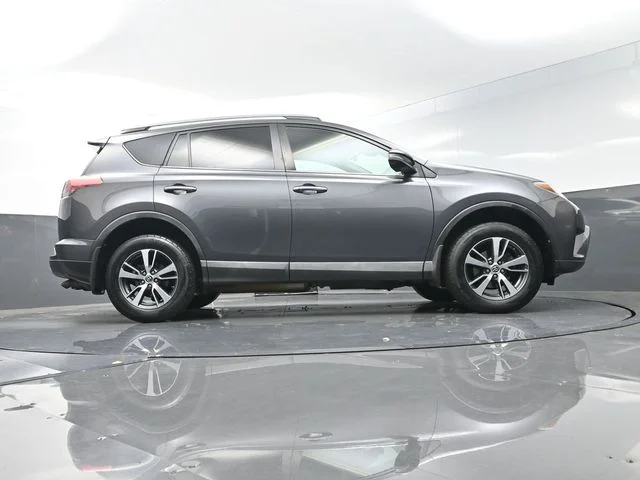 Used 2018 Gray Toyota XLE image 52