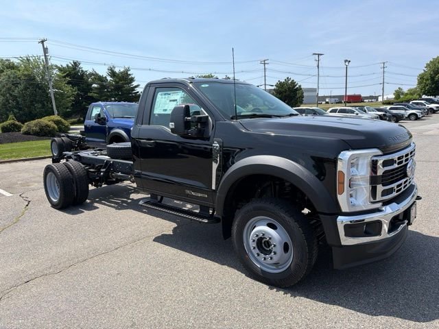 New 2026 Agate Black Metallic Ford F-550® XL image 1