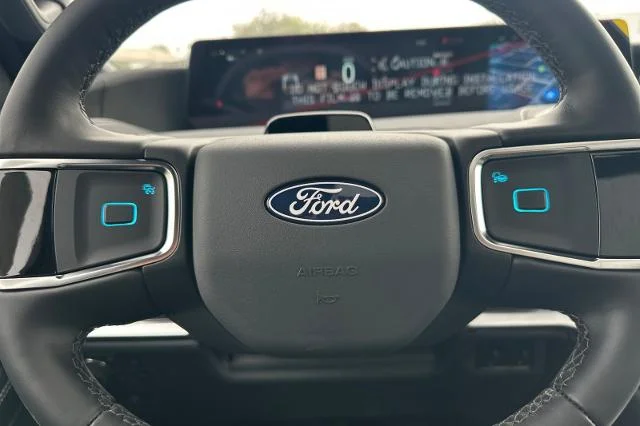 New 2027 Agate Black Metallic Ford MAX Platinum image 46