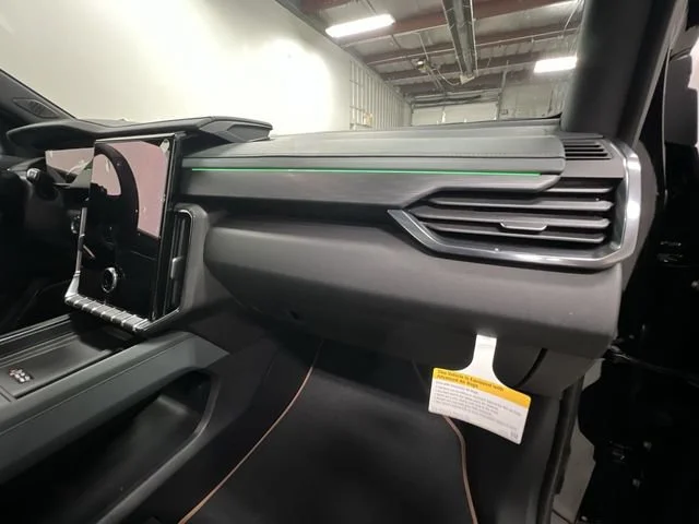 2027 GMC Acadia AT4 - Photo 31
