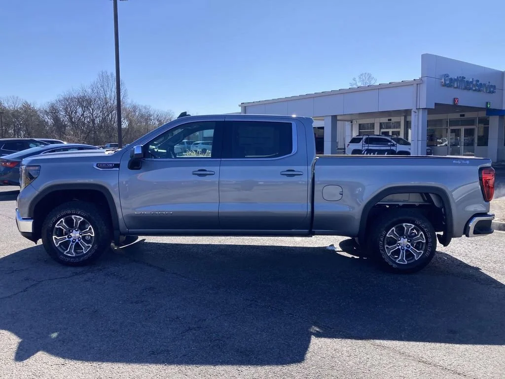 New 2026 Sterling Metallic GMC SLE image 7