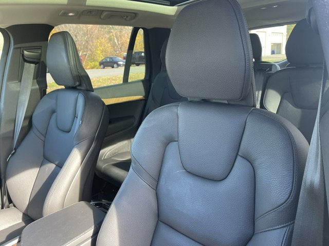 Used 2025 Black Volvo Plus image 17