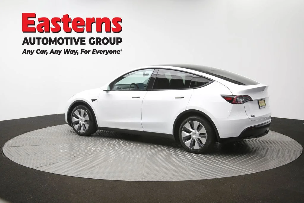 Used 2021 White Tesla Long Range image 57