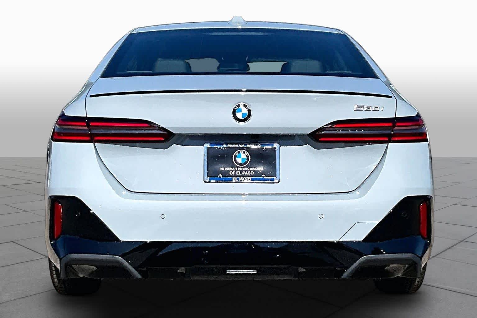 New 2027 Brooklyn Grey Metallic BMW 530i image 4