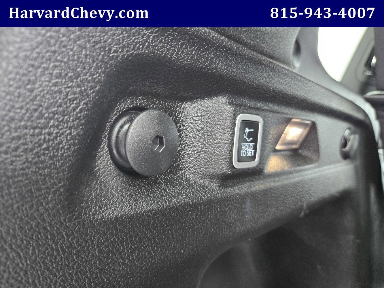 Used 2023 Black Jeep Altitude 4x4 image 33