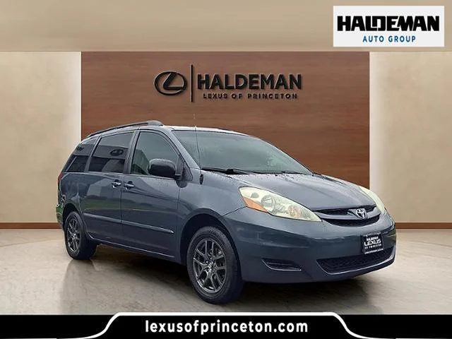 2006 Toyota Sienna LE