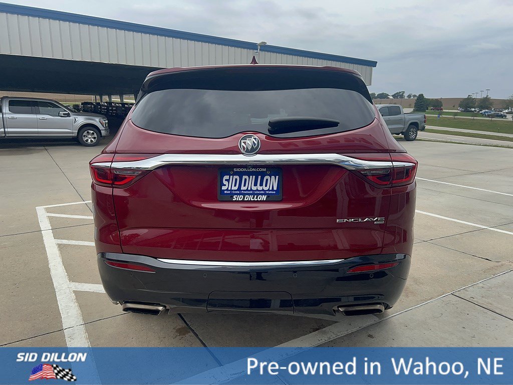 Used 2019 Red Quartz Tintcoat Buick Essence image 5