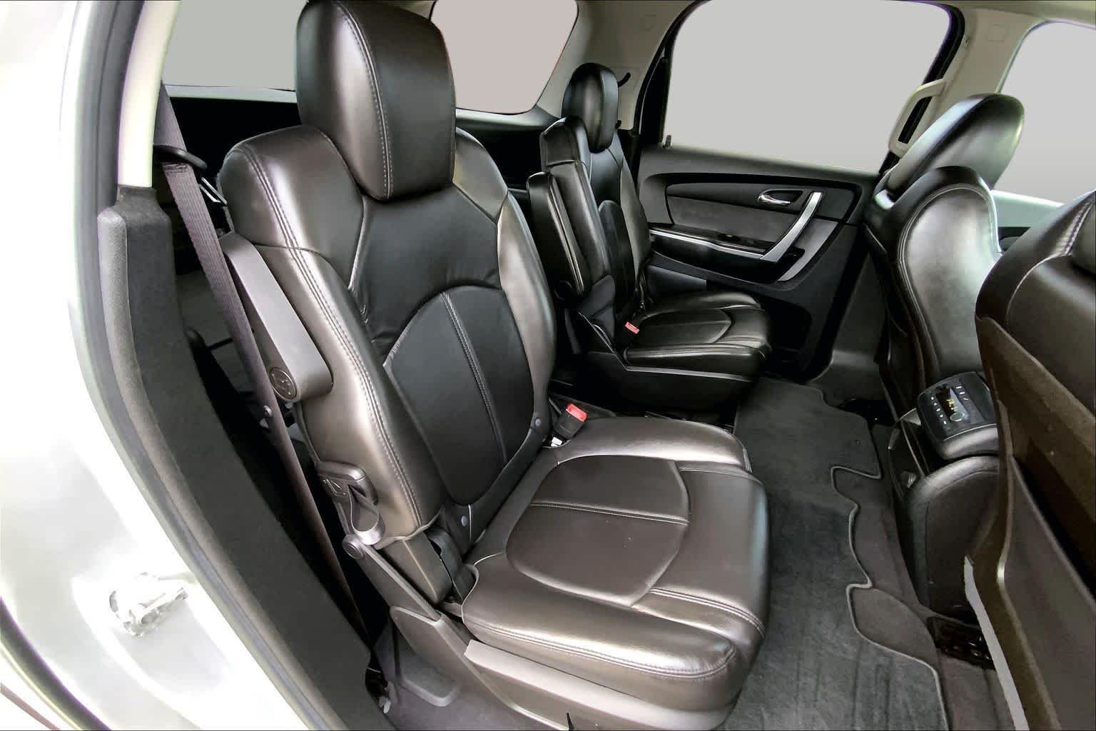 Used 2010 Quicksilver Metallic GMC SLT1 image 19
