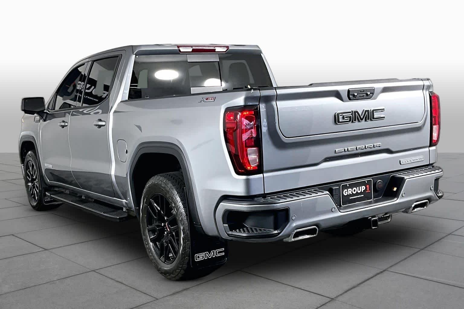 Used 2024 Sterling Metallic GMC Elevation image 12