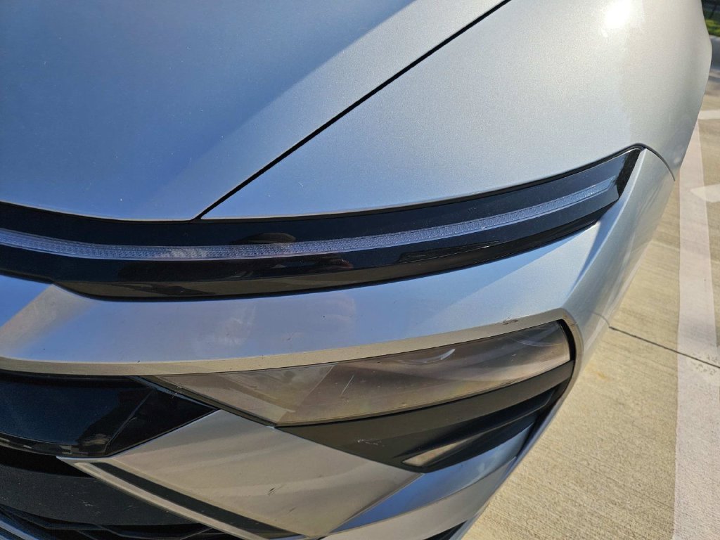 Used 2026 Silver Hyundai Blue image 7