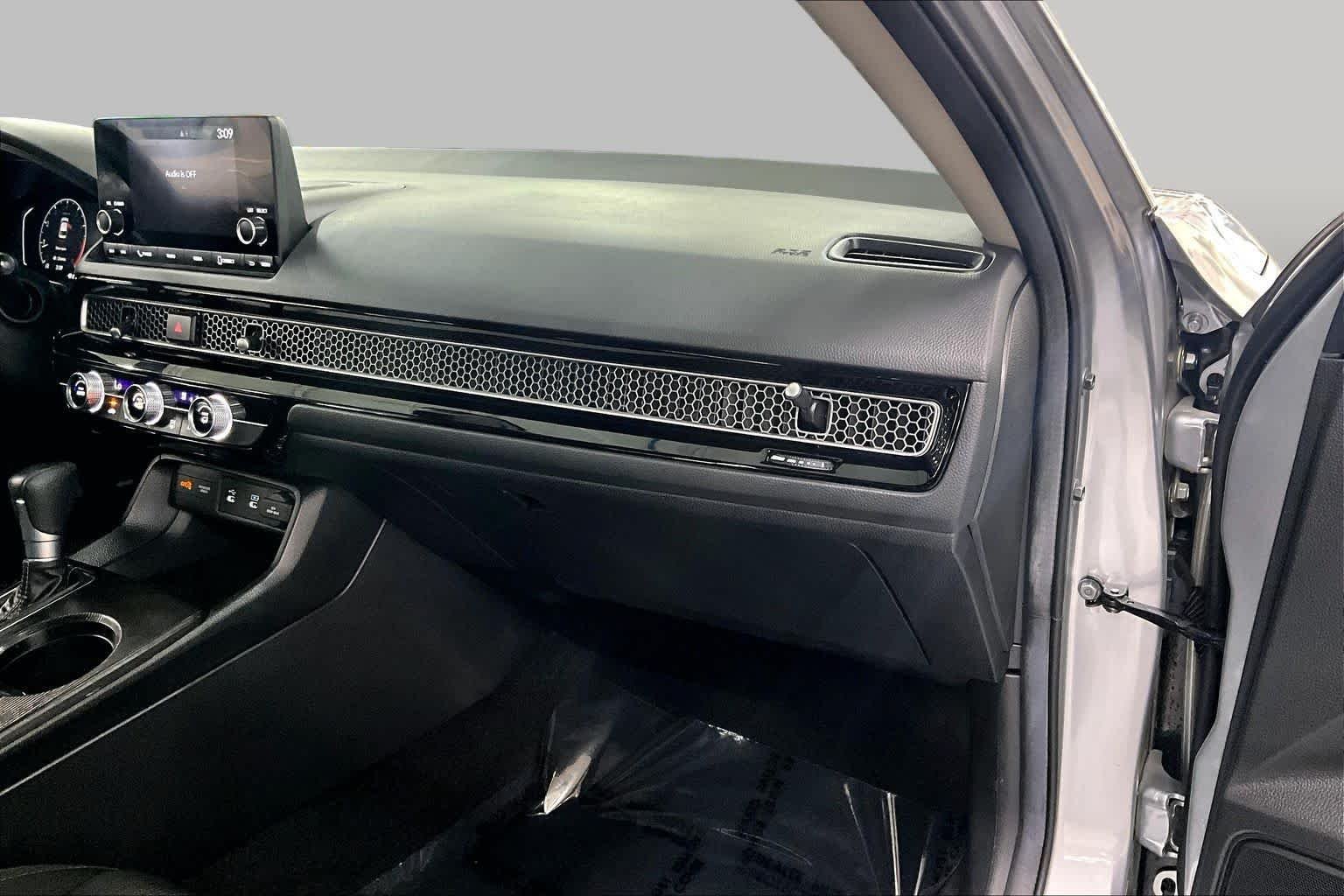 Used 2025 BLACK Honda LX image 19