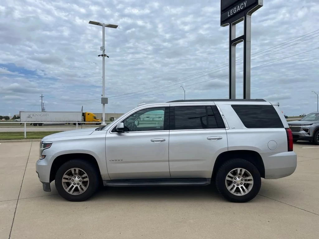 Used 2015 Chevrolet Tahoe LS with VIN 1GNSCAKC2FR694540 for sale in Waxahachie, TX