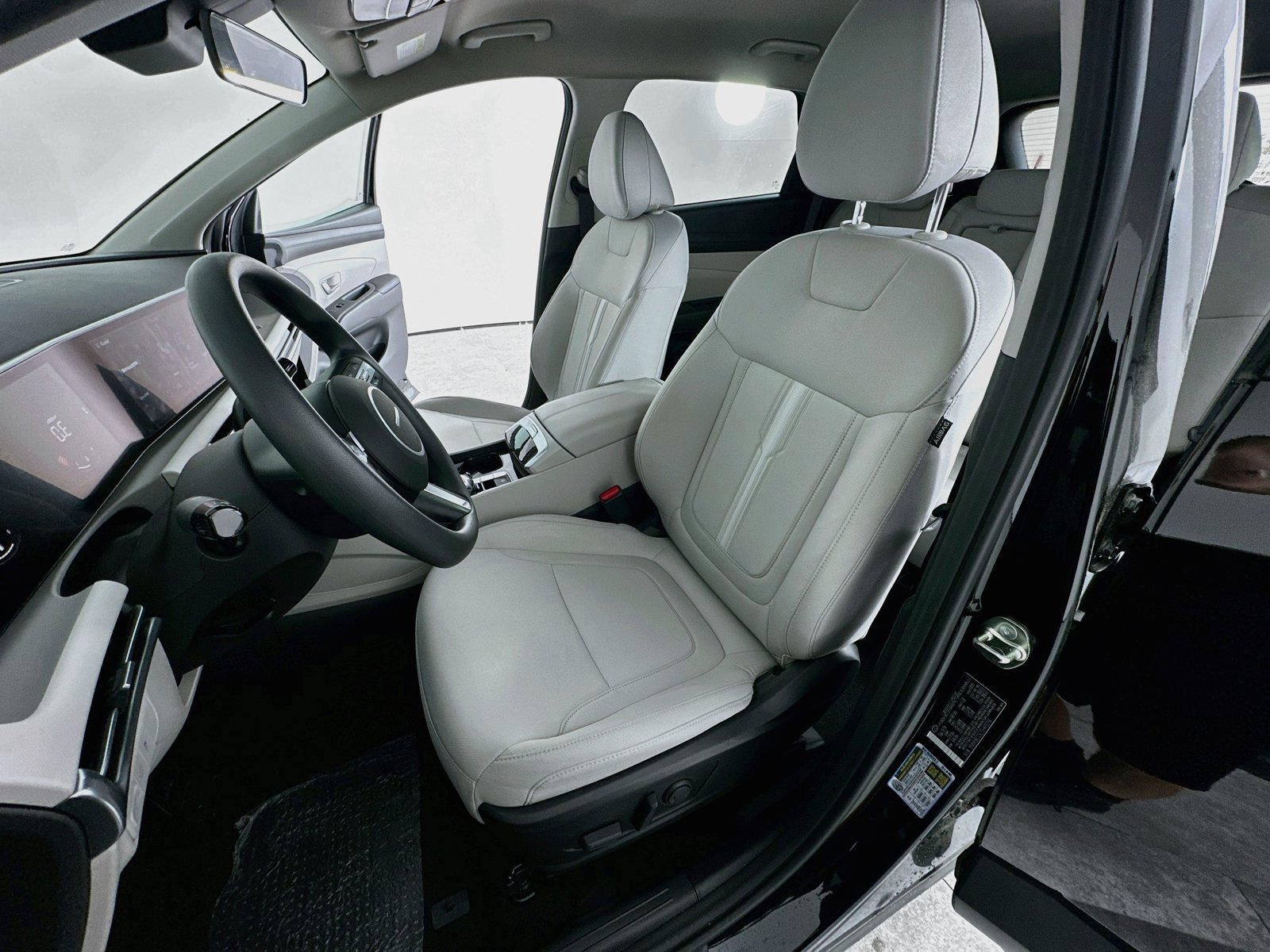 2025 Hyundai Tucson SEL - Photo 27
