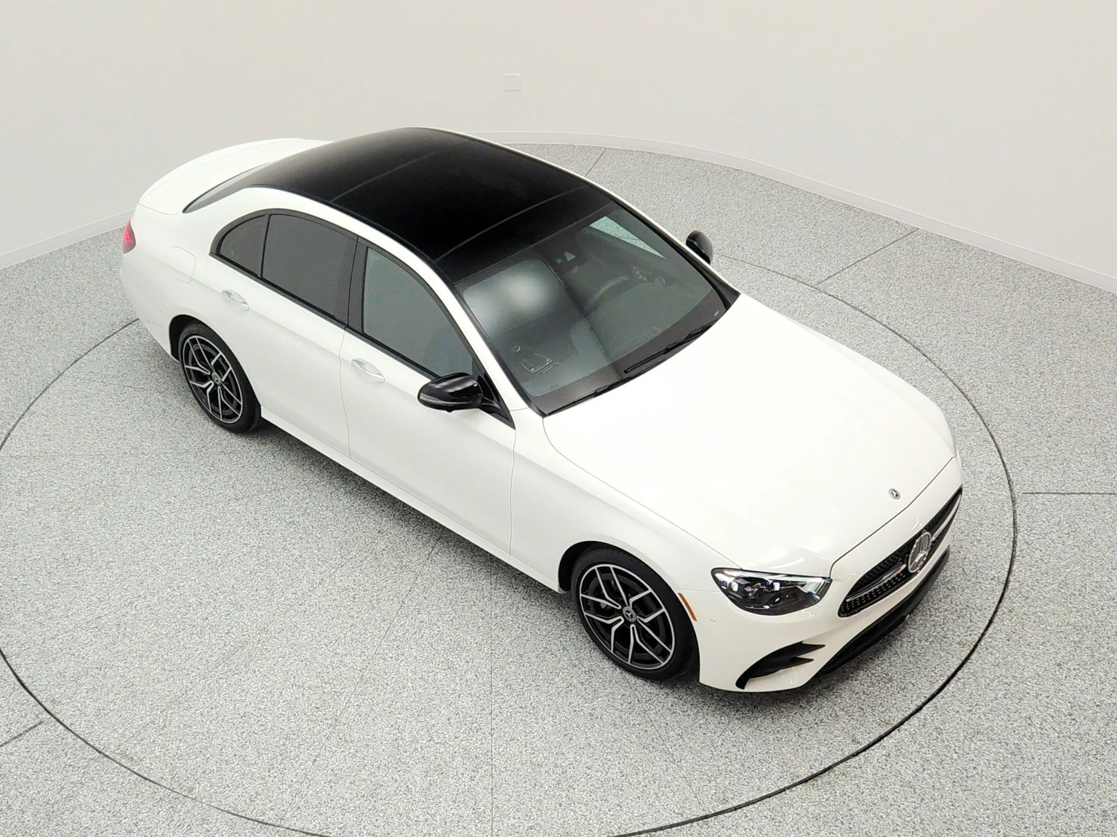 Certified Used 2023 Polar White Mercedes-Benz E 450 4MATIC® Sedan image 25