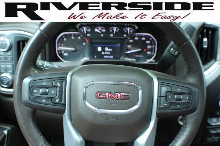 Certified Used 2023 Summit White GMC SLT image 9