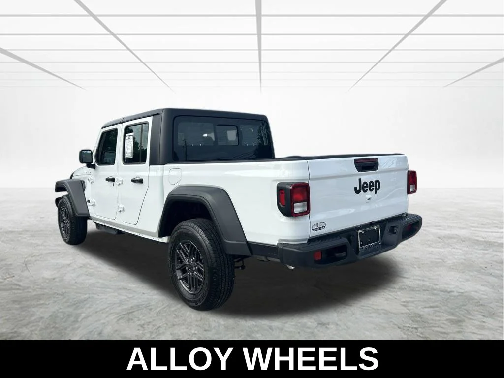 Used 2026 White Jeep Sport image 7