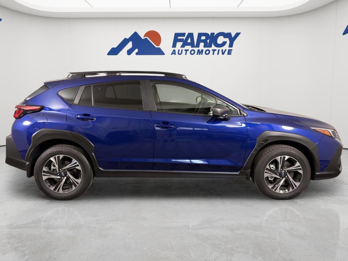 Used 2025 Sapphire Blue Pearl Subaru Premium image 9