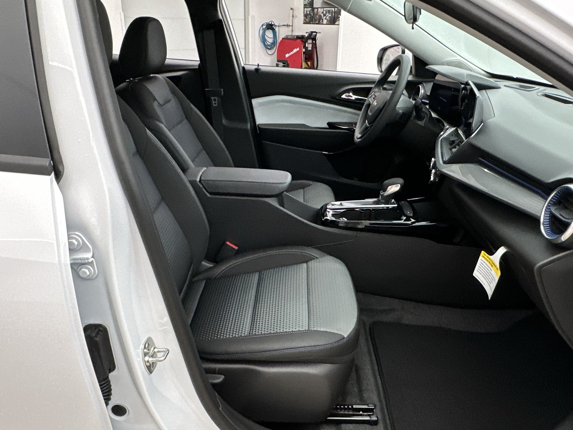 2026 Chevrolet Trax LT - Photo 81